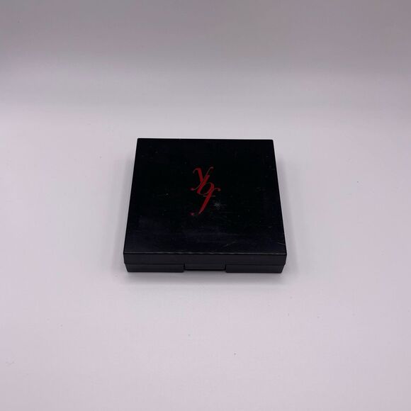 YBF Your Best Friend Neutralizing Face Pressed Powder - Picture 2 of 6